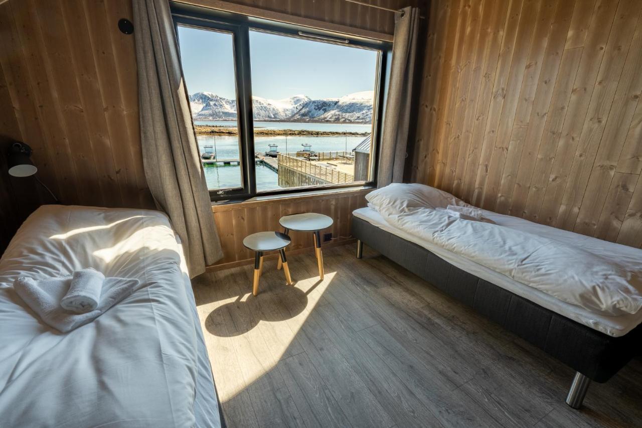 Risoyhamn Sjohus As Apartment Exterior photo