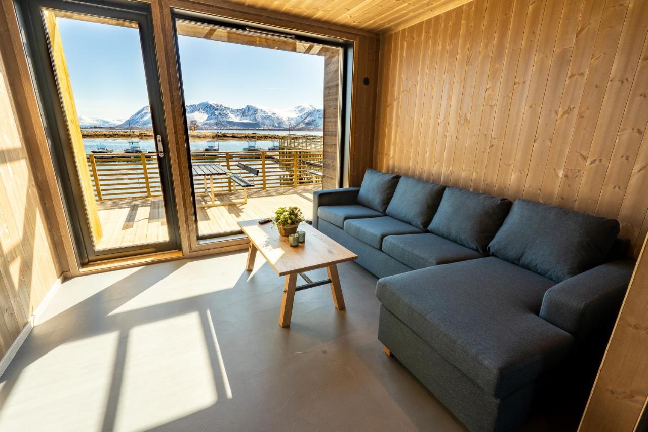 Risoyhamn Sjohus As Apartment Exterior photo