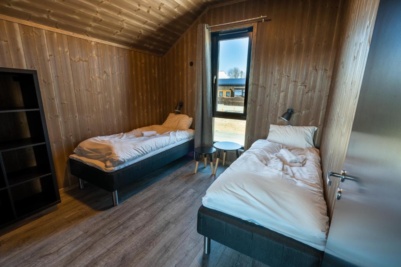 Risoyhamn Sjohus As Apartment Exterior photo
